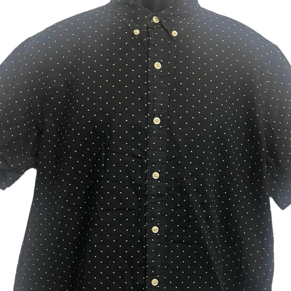 POLO RALPH LAUREN   Size X-Large Short Sleeve Button Up - Picture 2 of 7